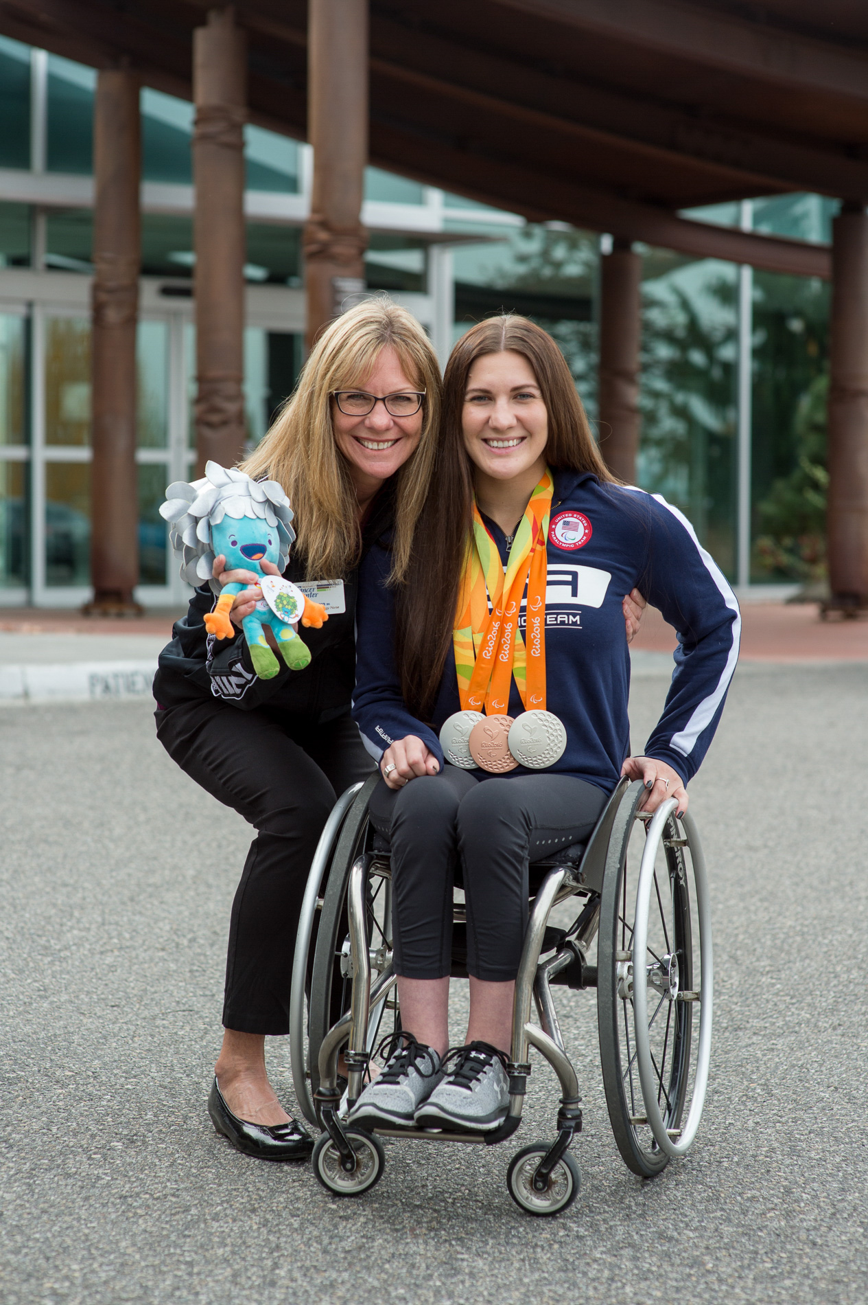 A Para Olympian and her Mom.